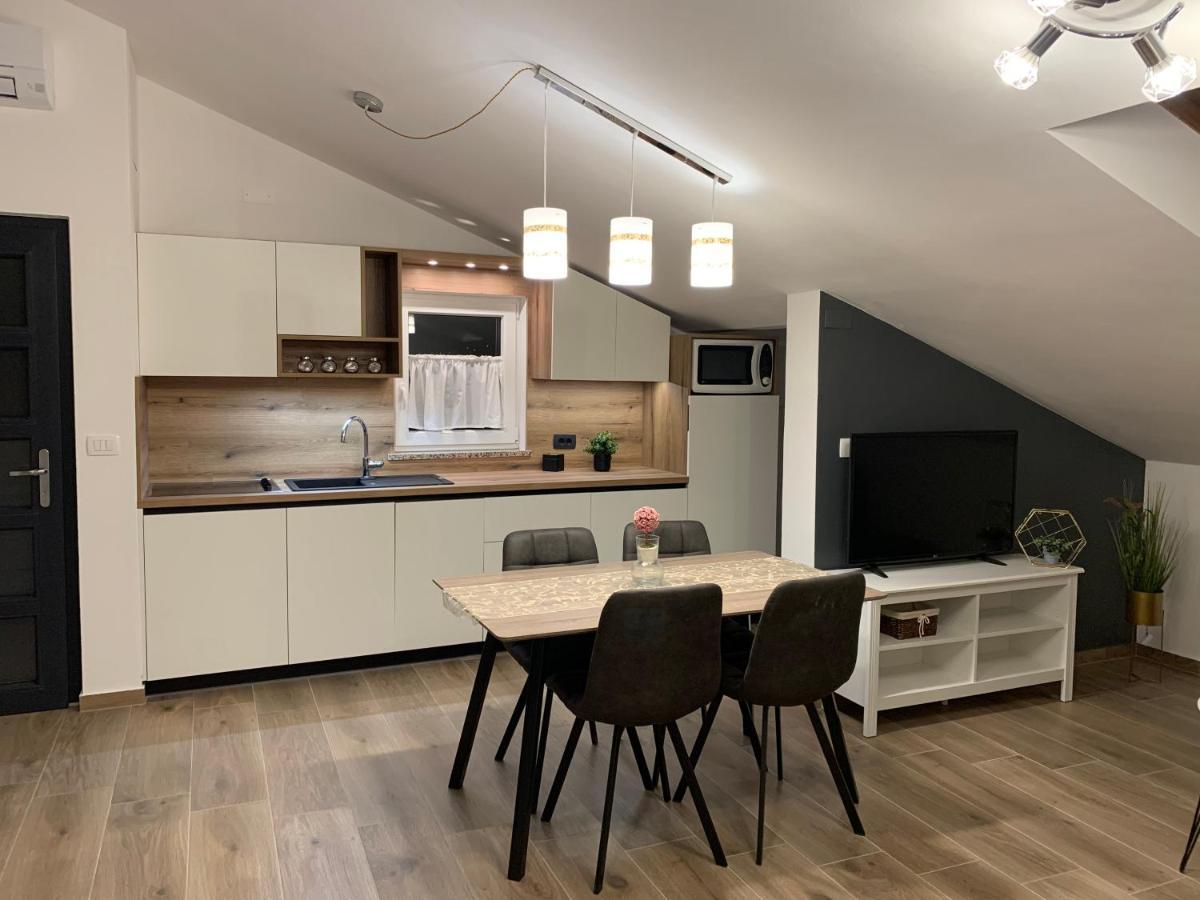 Apartments Residence Radovan 1 ポレッチ エクステリア 写真