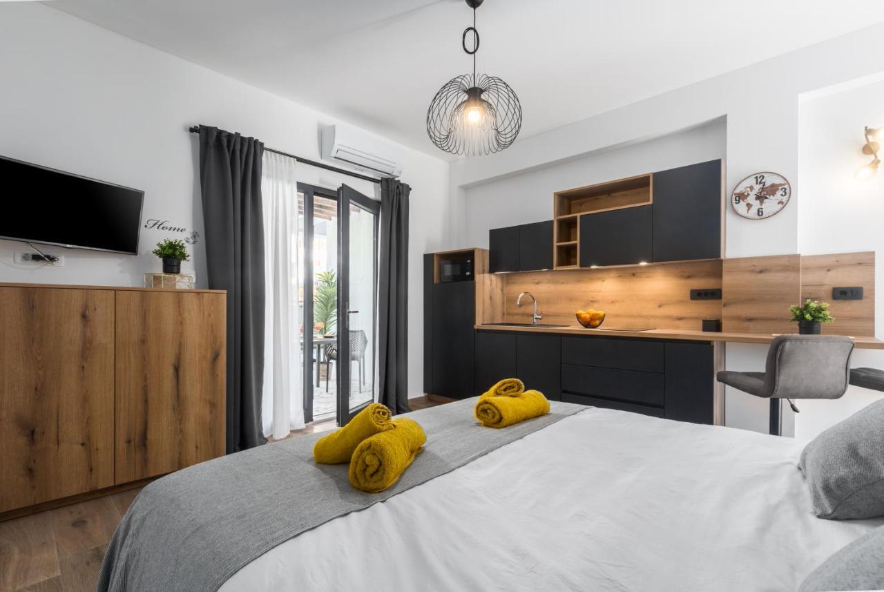Apartments Residence Radovan 1 ポレッチ エクステリア 写真